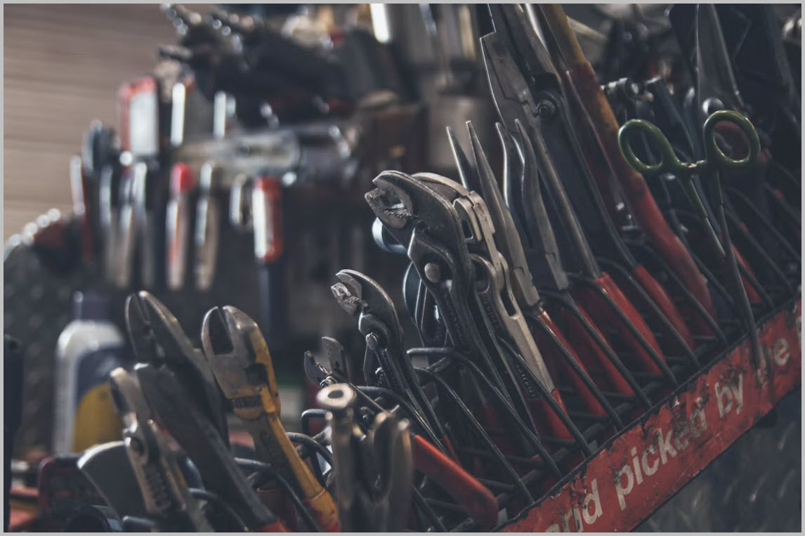 Trade School vs College: Choosing the Right Path for Success